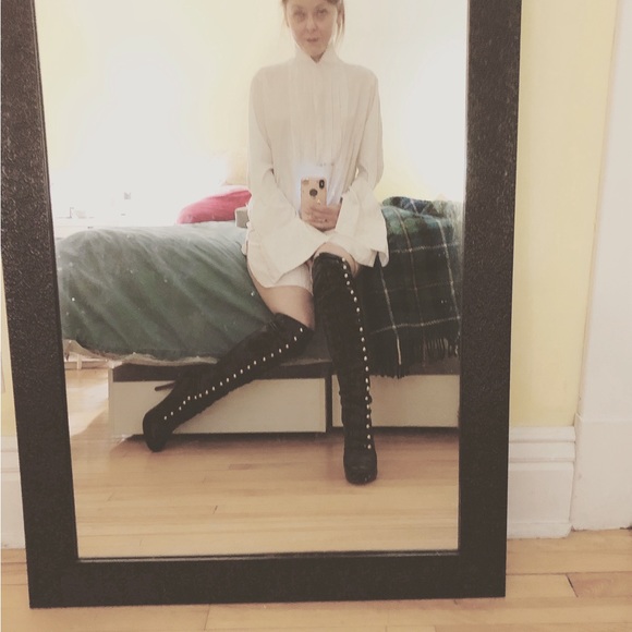 Louboutin, 38, OTK Button Boots, 2009ish. FOUND THE MISSING BUTTON! - Picture 1 of 16